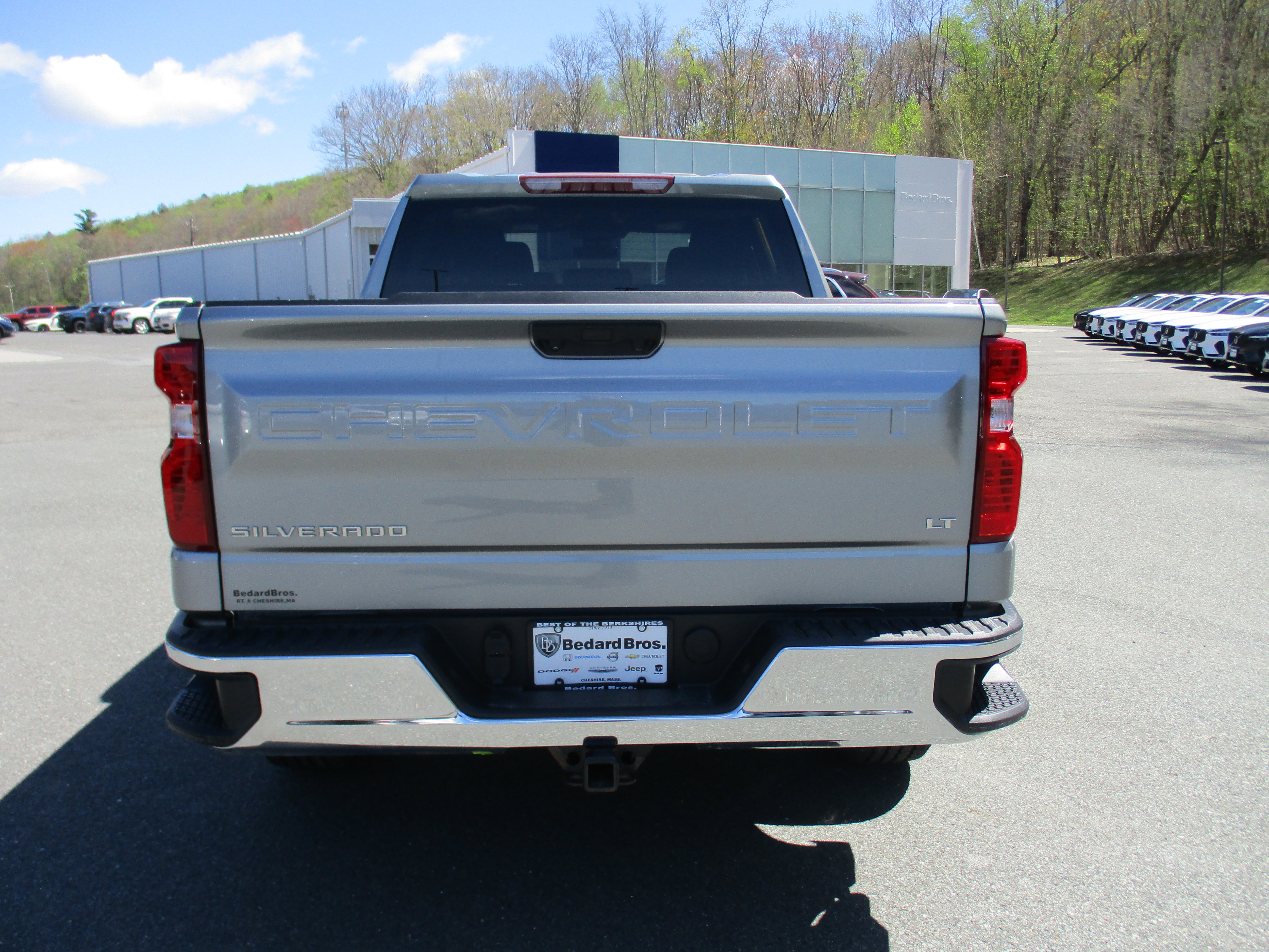 Certified 2024 Chevrolet Silverado 1500 LT AWD/4WD image 6