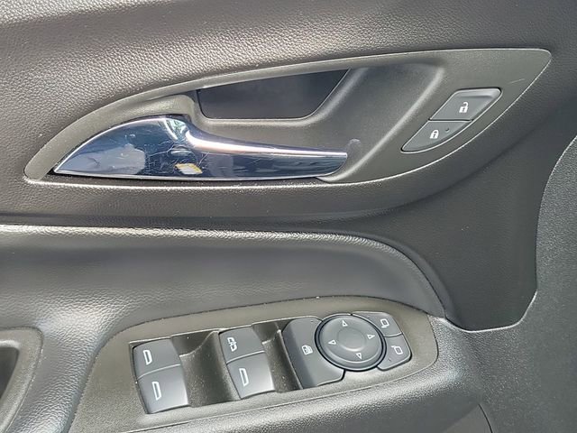 Used 2024 Chevrolet Equinox LT image 21