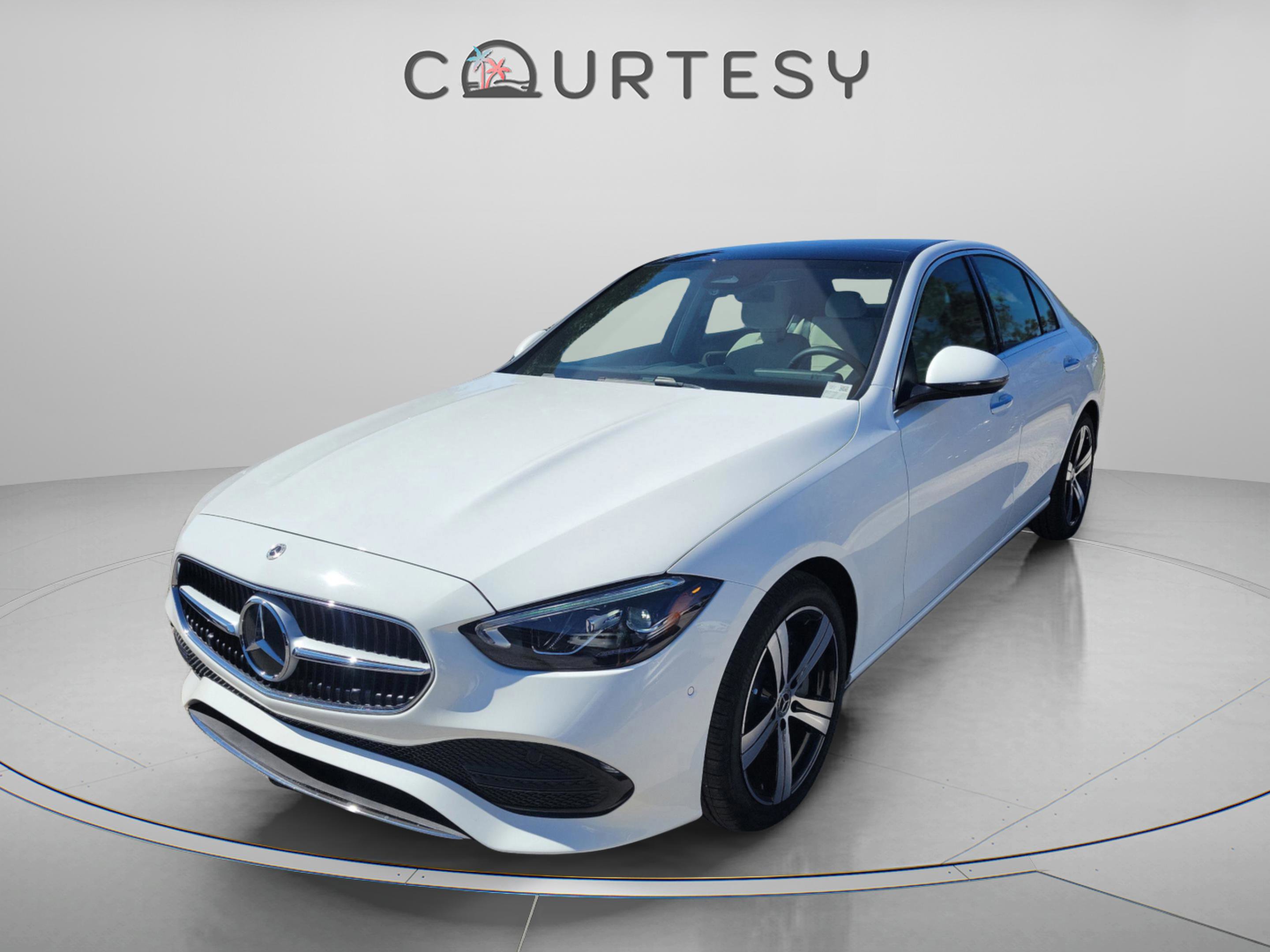 Used 2025 Mercedes-Benz C 300 C 300 image 3