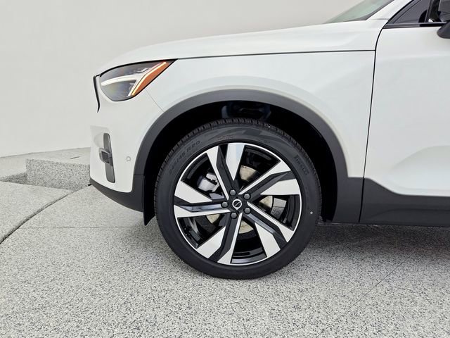 New 2026 Volvo XC40 B5 Ultra w/ Climate Package image 27