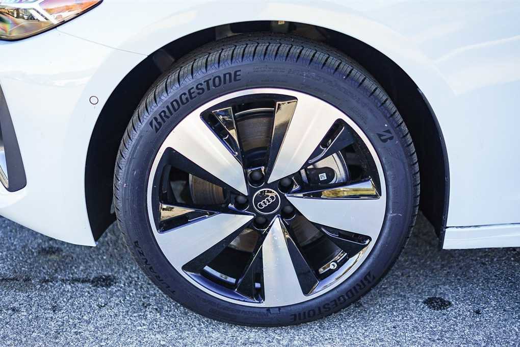 New 2025 Audi A5 2.0T Premium Plus image 9