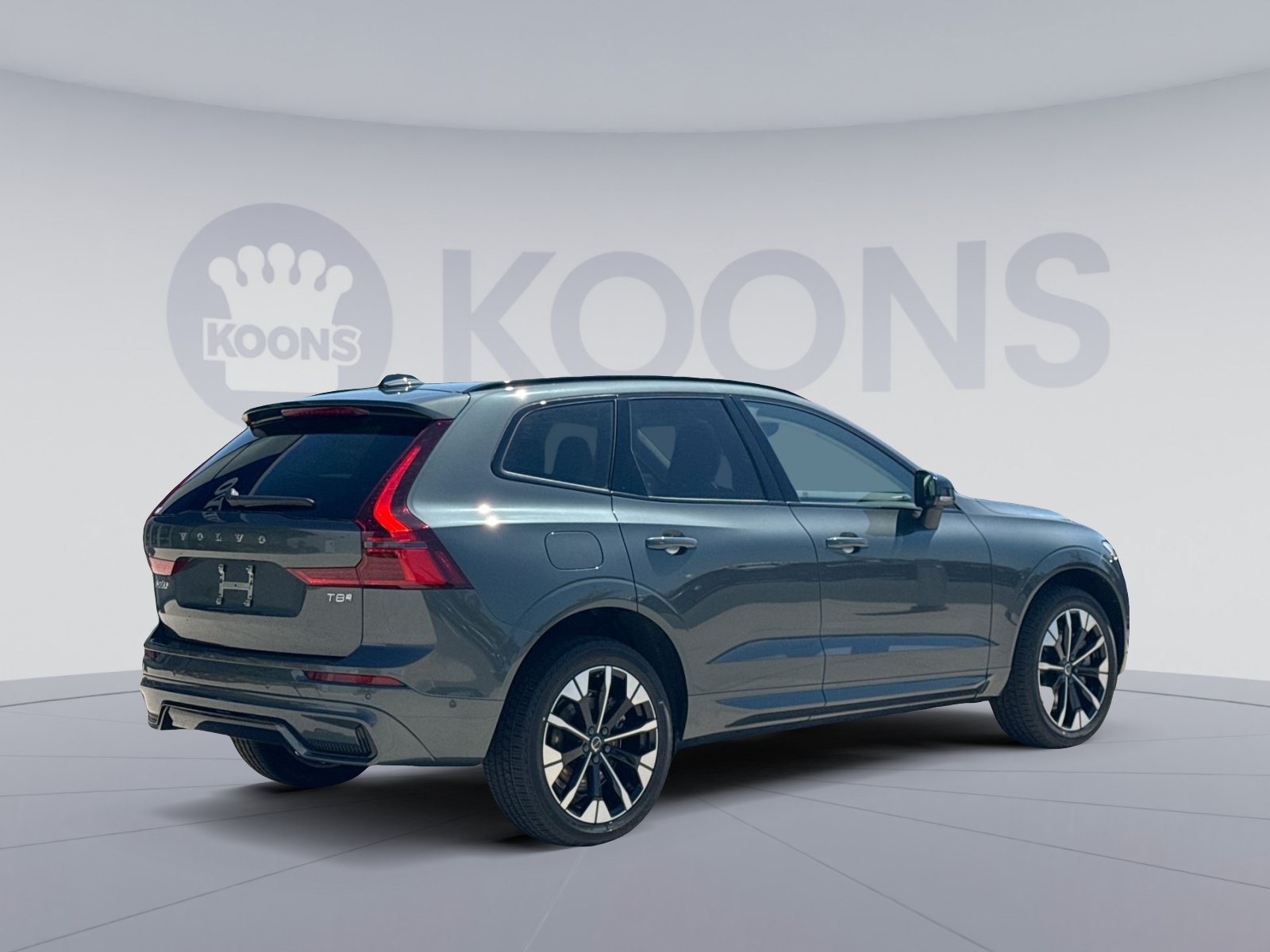 New 2026 Volvo XC60 T8 Ultra w/ Climate Package AWD/4WD image 7