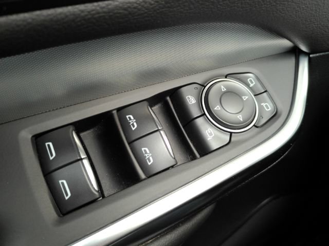 Used 2021 Cadillac XT4 Premium Luxury w/ Cold Weather Package image 37