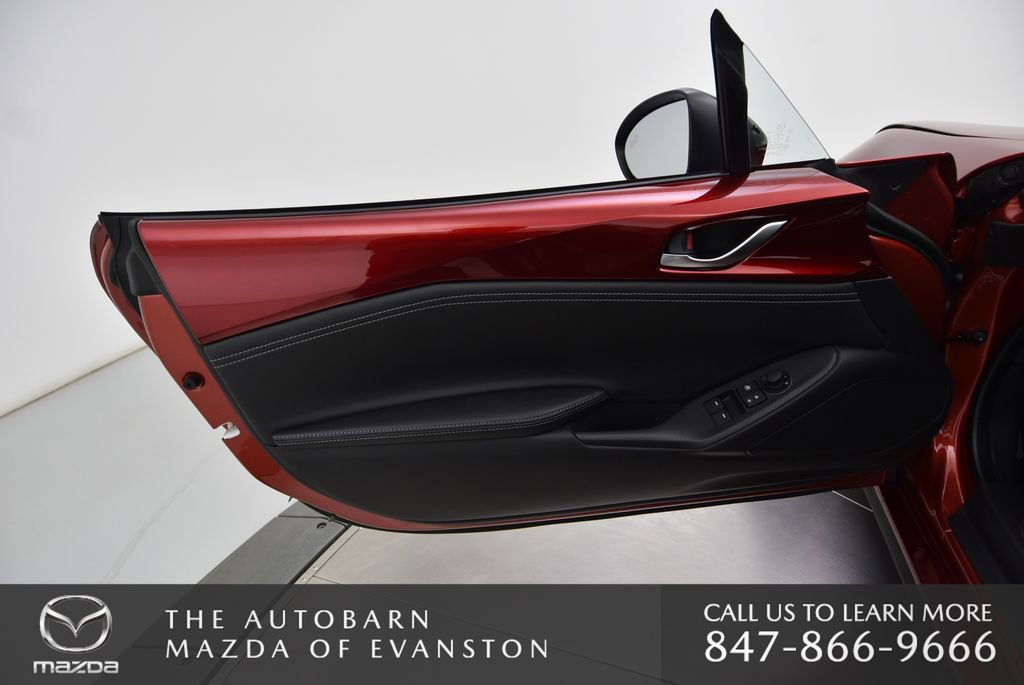 New 2026 MAZDA MX-5 Miata Club w/ Interior Package RWD image 38