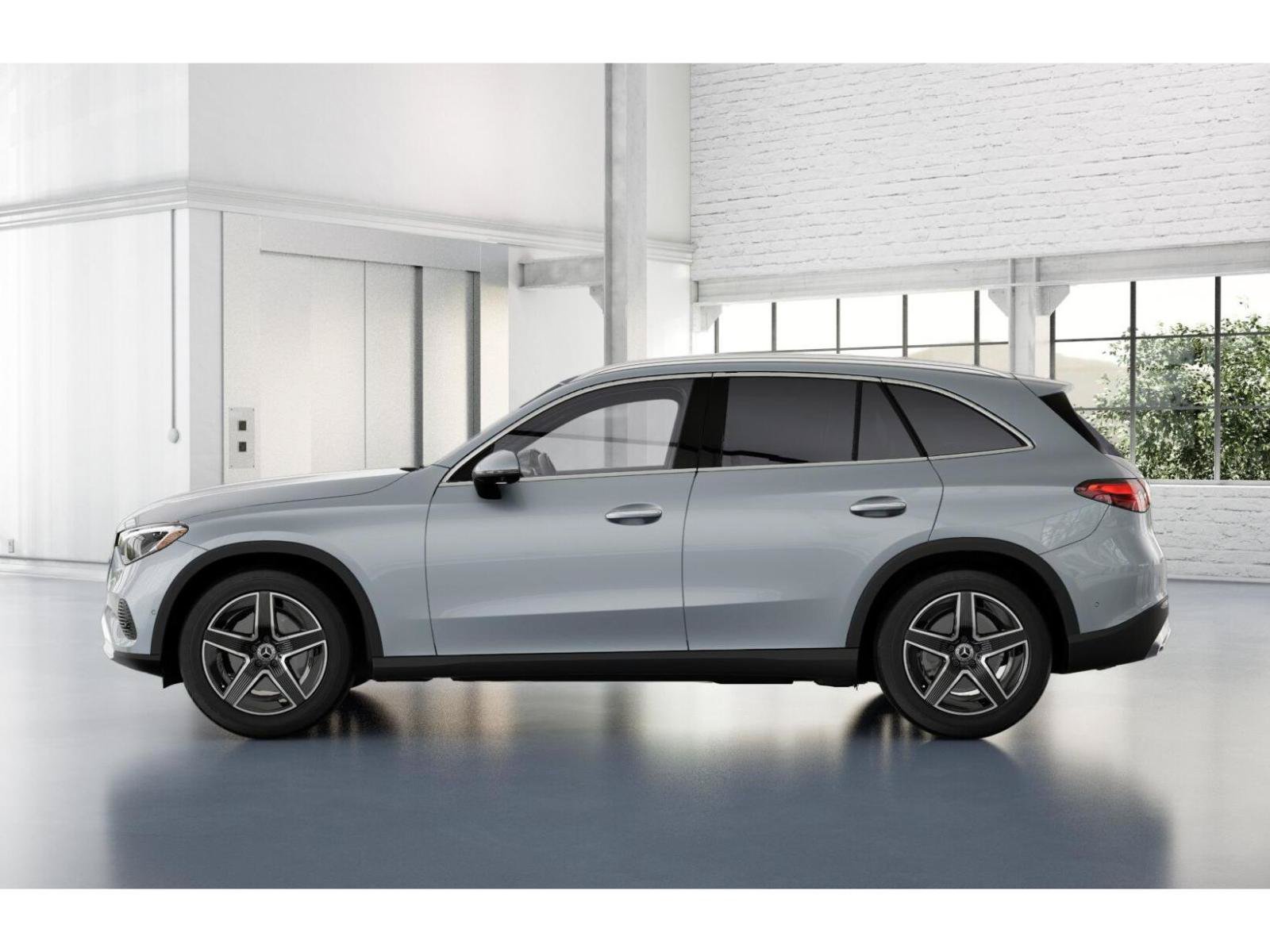 Used 2026 Mercedes-Benz GLC 300 4MATIC image 33