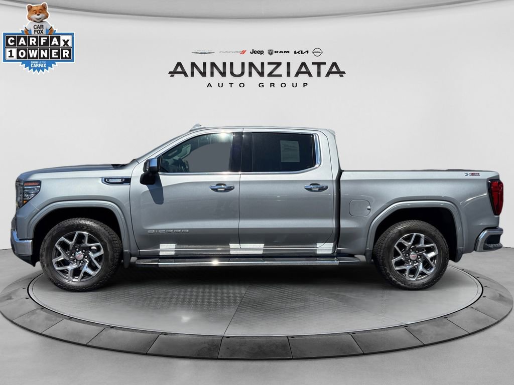 Used 2024 GMC Sierra 1500 SLT w/ SLT Premium Package AWD/4WD image 2