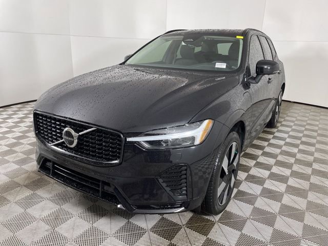 Certified 2024 Volvo XC60 T8 Plus w/ Protection Package Premier image 5