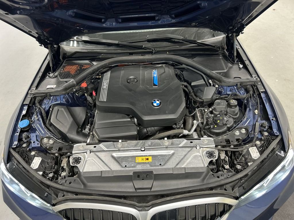 Used 2023 BMW 330e xDrive image 25
