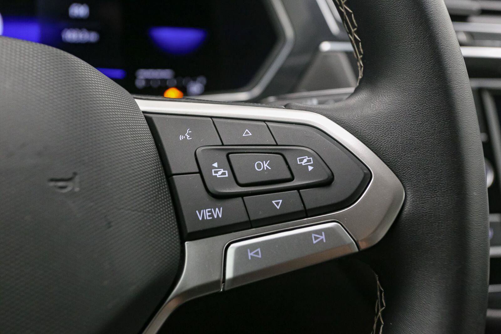 Certified 2022 Volkswagen Tiguan S AWD/4WD image 36