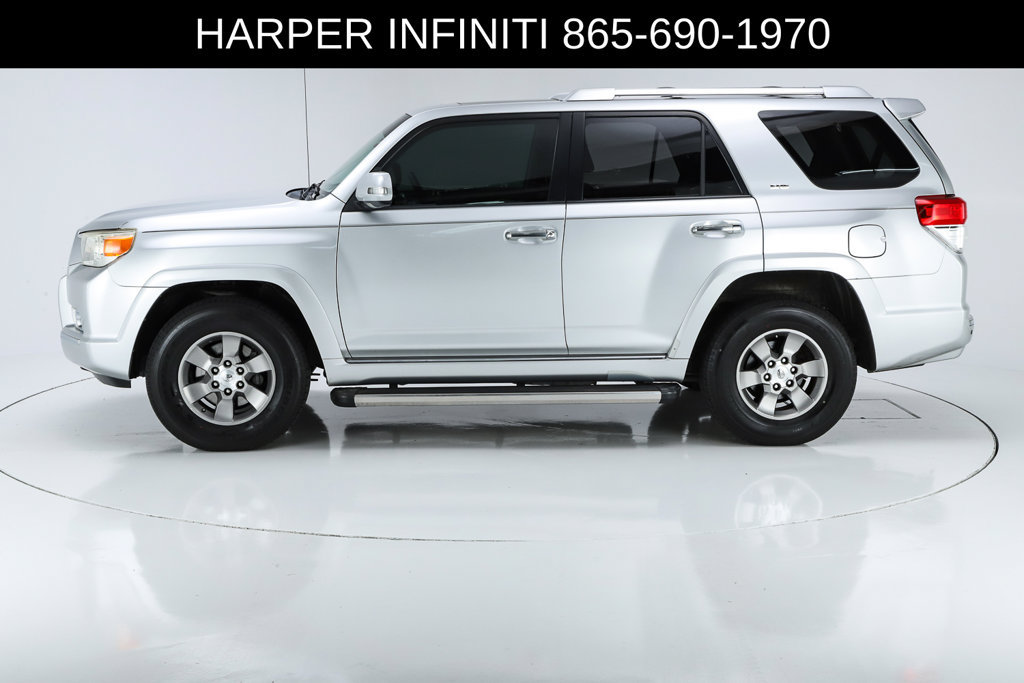 Used 2011 Toyota 4Runner SR5 w/ Convenience Pkg AWD/4WD image 2