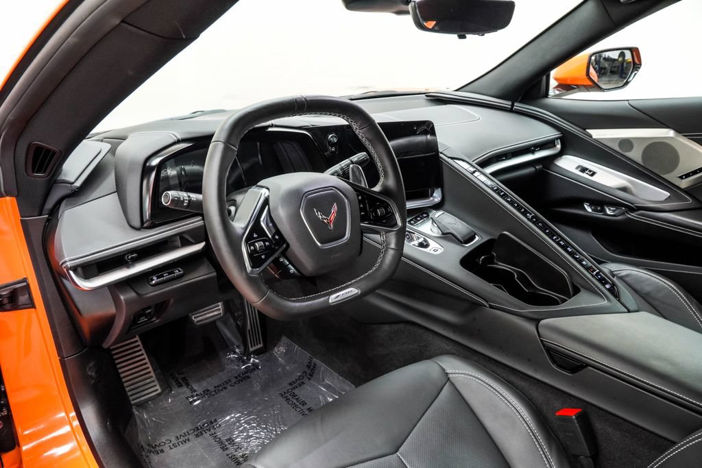 Used 2024 Chevrolet Corvette Z06 RWD image 16