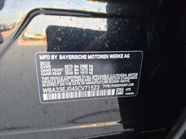 Certified 2025 BMW 760i xDrive w/ Executive Package AWD/4WD image 26