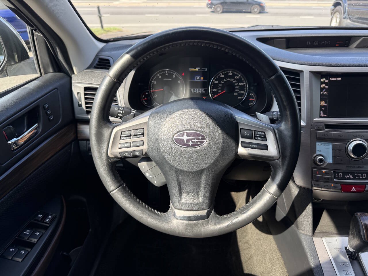 Used 2013 Subaru Outback 2.5i Limited AWD/4WD image 18