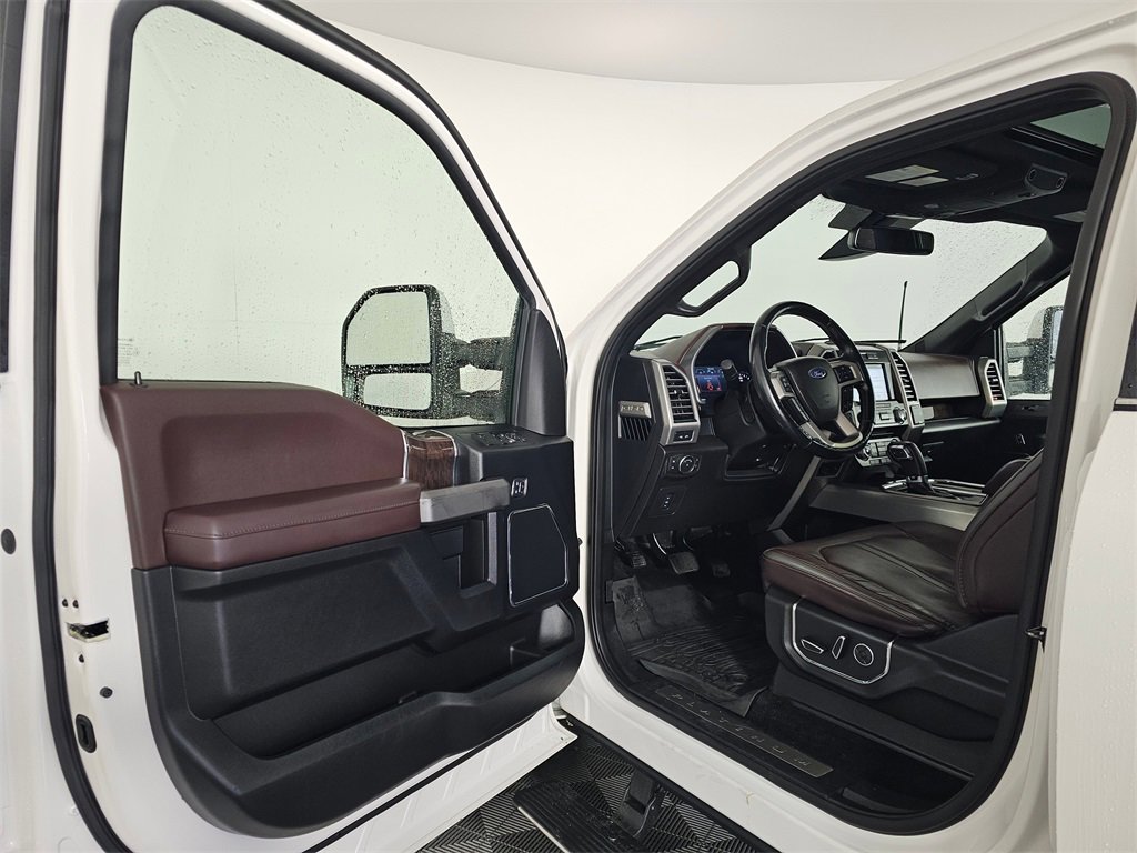 Used 2017 Ford F150 Platinum w/ Max Trailer Tow Package image 24