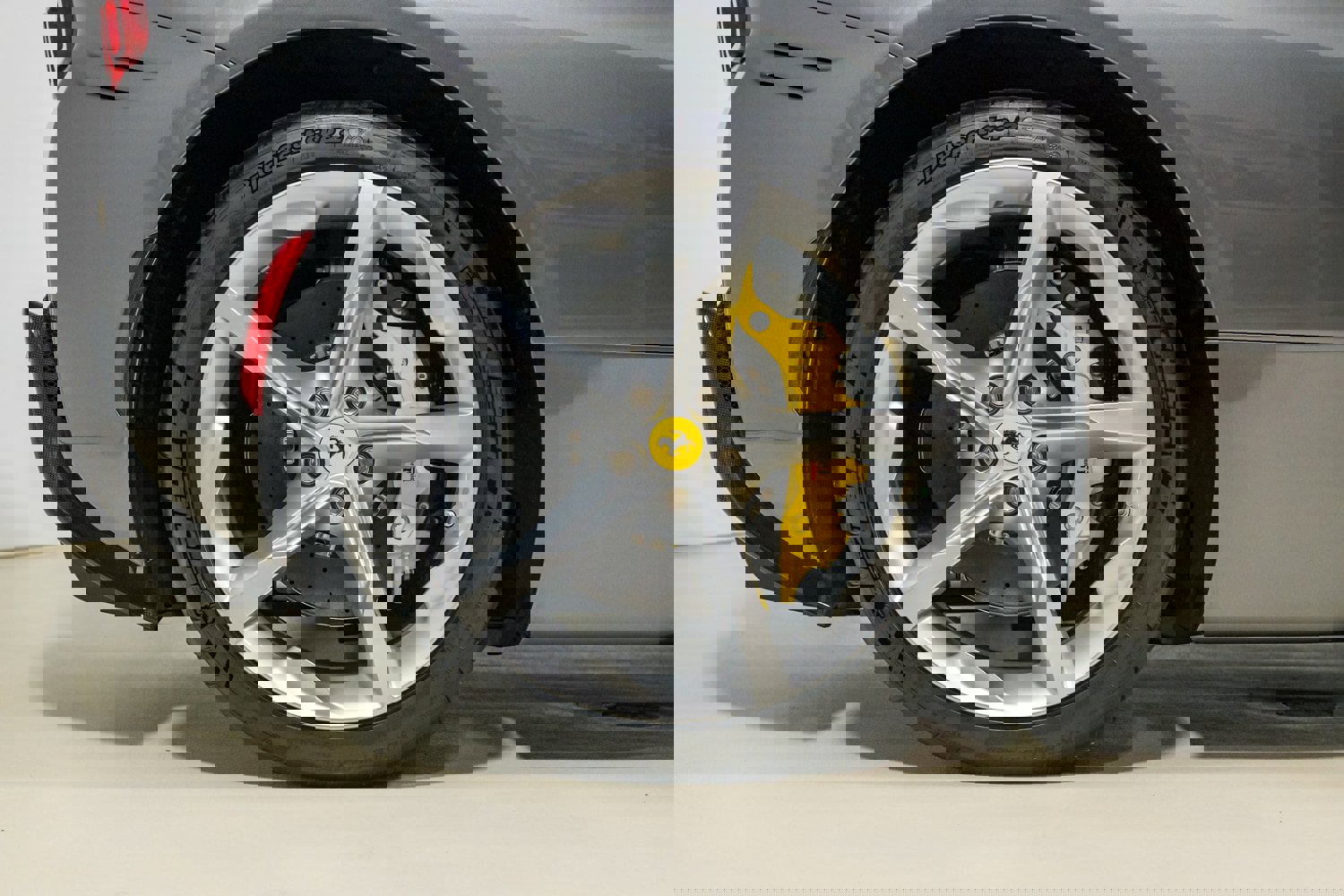 Used 2022 Ferrari SF90 Stradale image 13