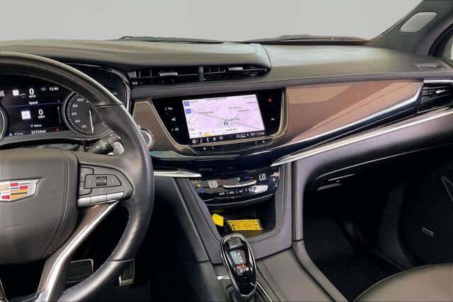 Certified 2024 Cadillac XT6 Sport w/ Platinum Package AWD/4WD image 9