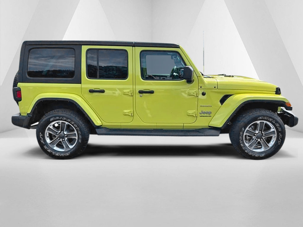 Used 2023 Jeep Wrangler Unlimited Sahara w/ Cold Weather Group AWD/4WD image 8