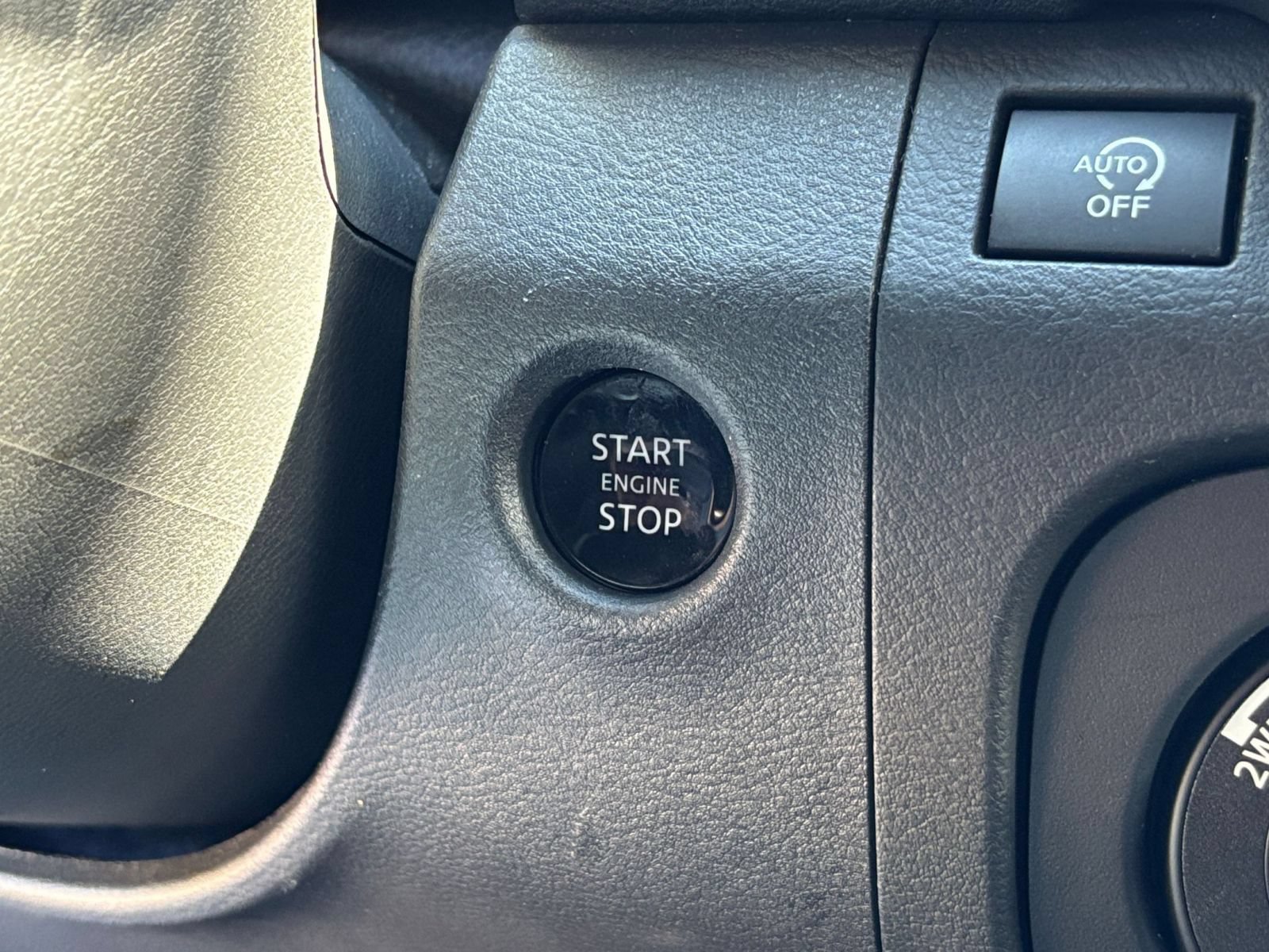 Used 2026 Nissan Frontier PRO-4X AWD/4WD image 22