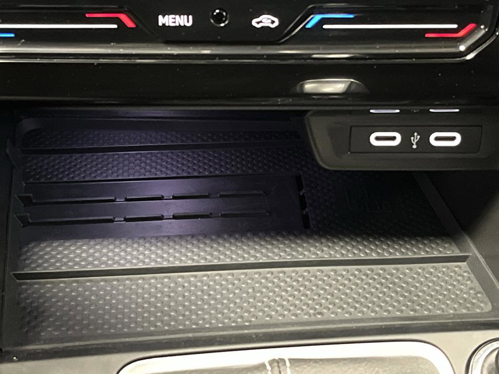 Used 2025 Volkswagen Jetta SEL image 22