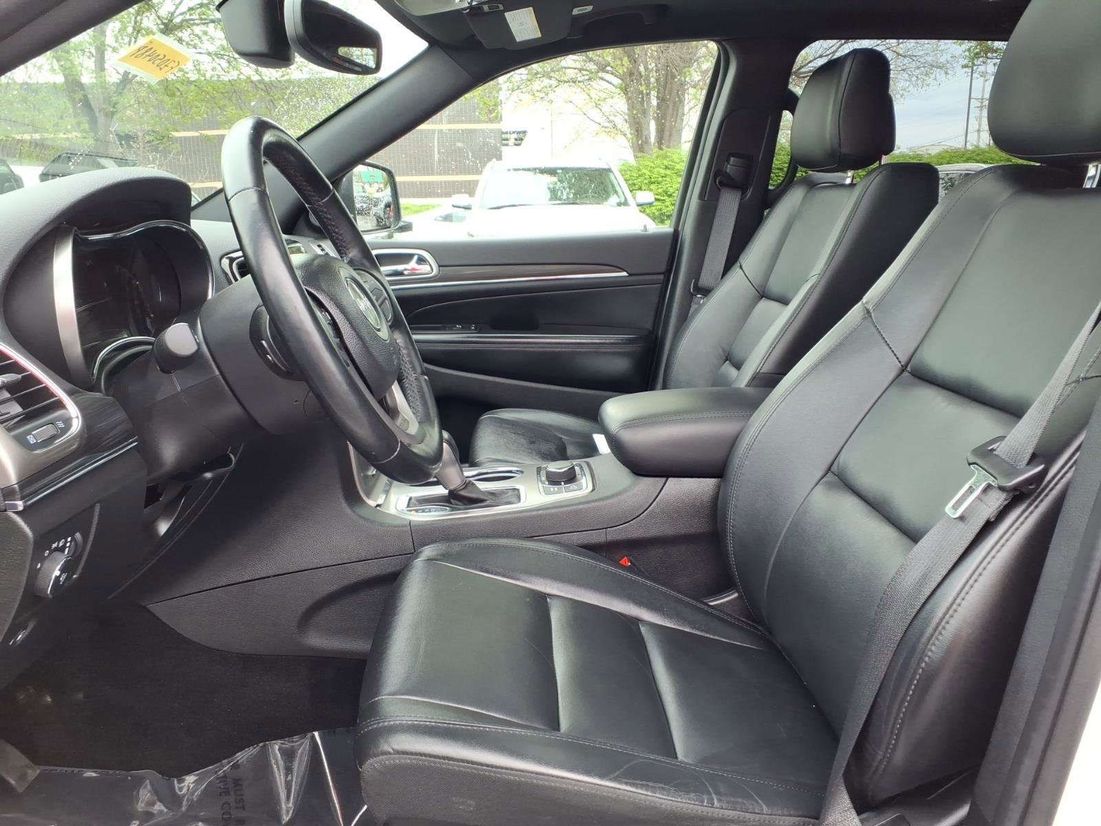 Used 2022 Jeep Grand Cherokee Limited AWD/4WD image 26