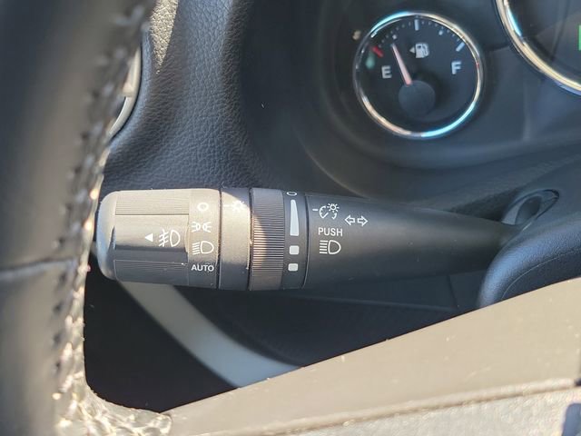 Used 2018 Jeep Wrangler Unlimited Sahara w/ Connectivity Group image 25