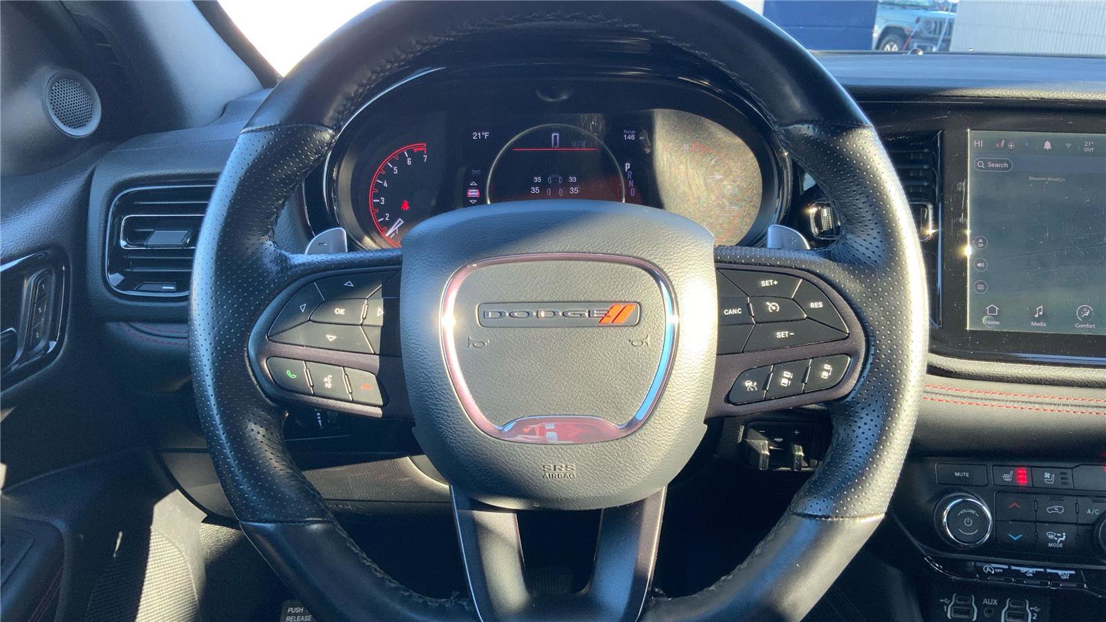 Used 2024 Dodge Durango GT AWD/4WD image 16