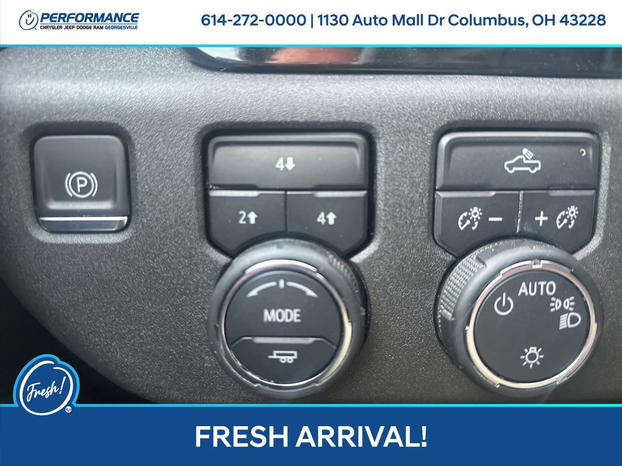 Used 2024 Chevrolet Silverado 3500 LT image 22