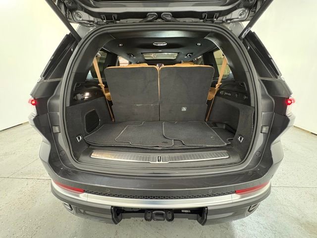 Used 2022 Jeep Grand Cherokee L Summit w/ Advanced Protech Group IV image 8