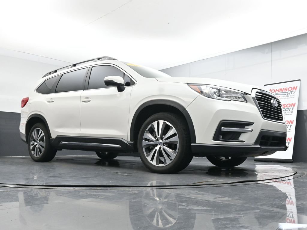 Used 2022 Subaru Ascent Limited w/ Technology Package image 32
