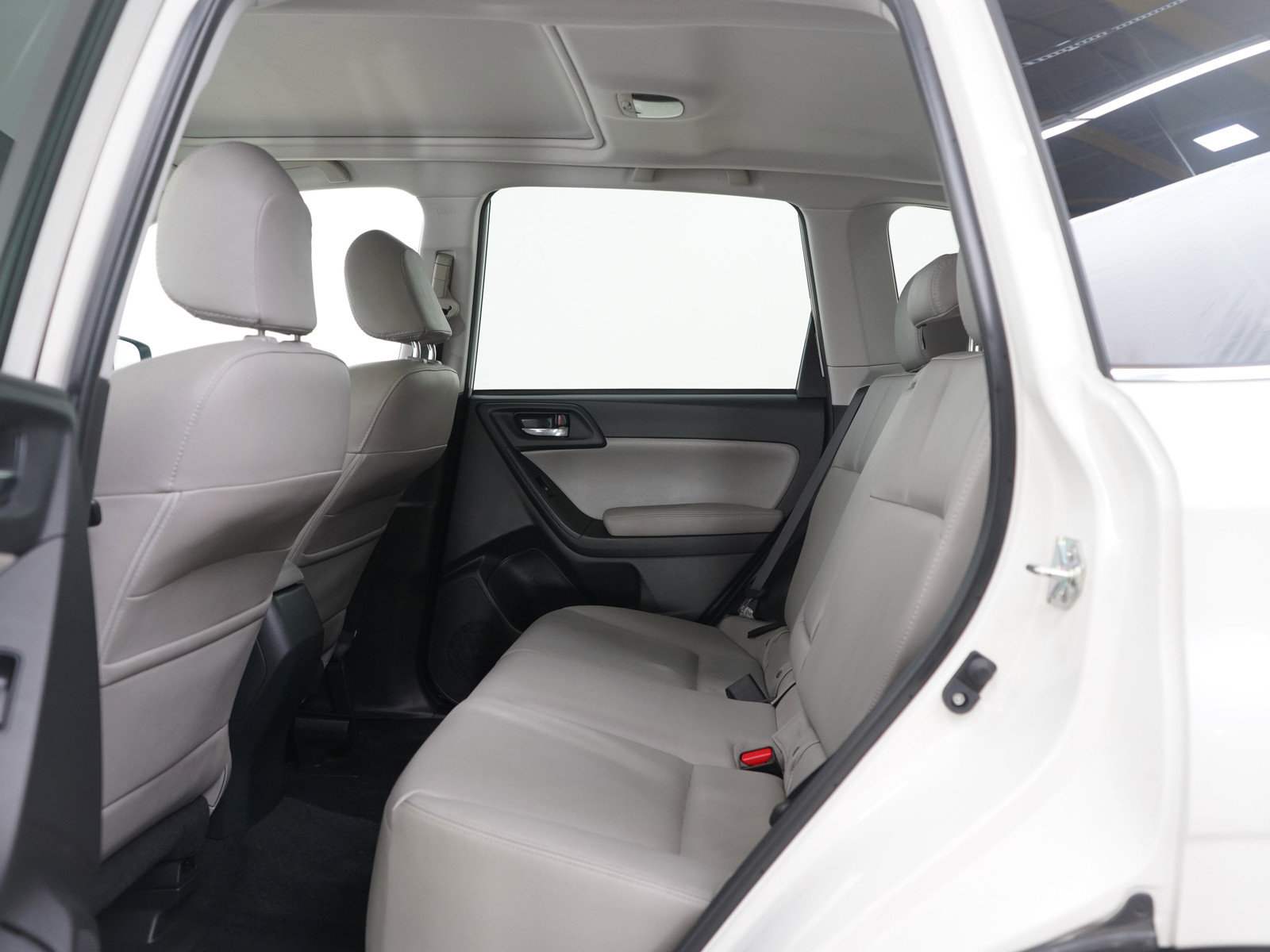 Used 2015 Subaru Forester 2.5i Limited w/ Popular Package #2 image 18