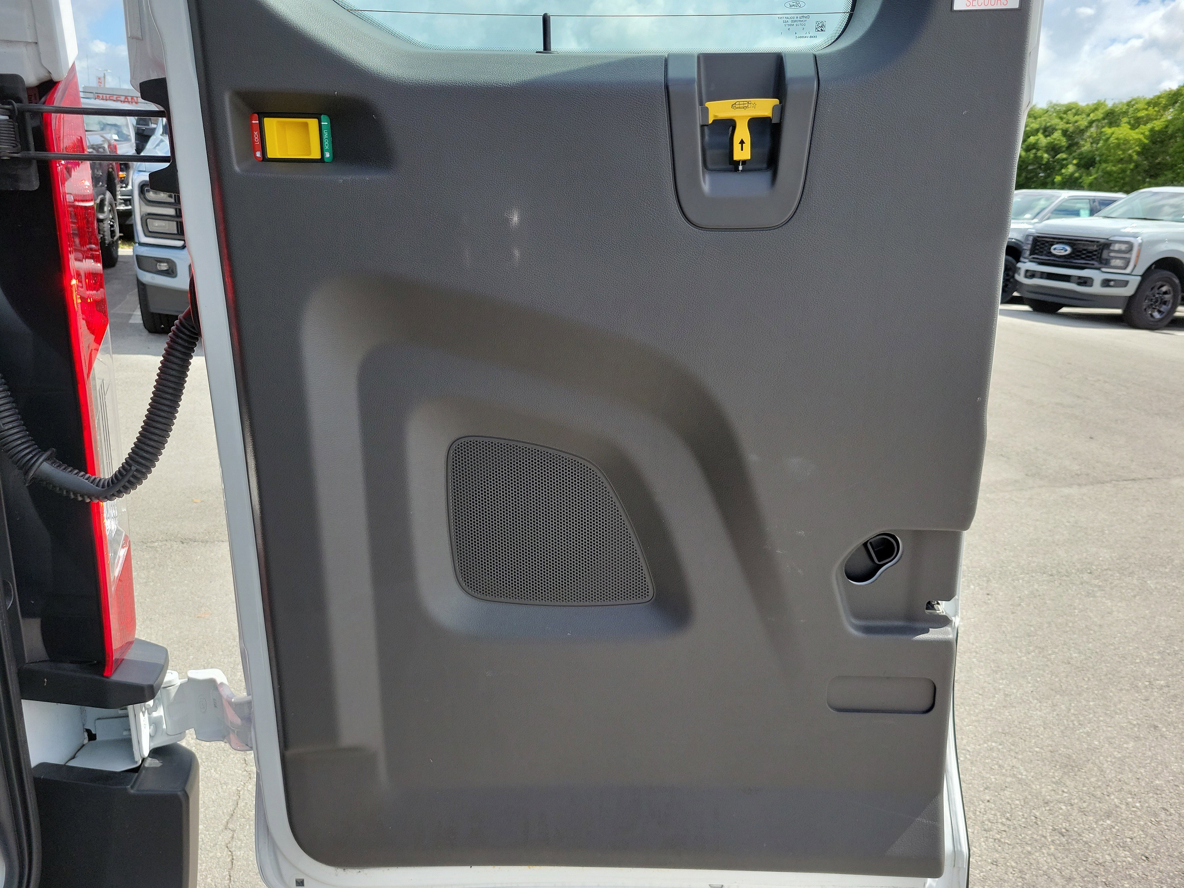 Used 2025 Ford Transit 350 XLT RWD image 13