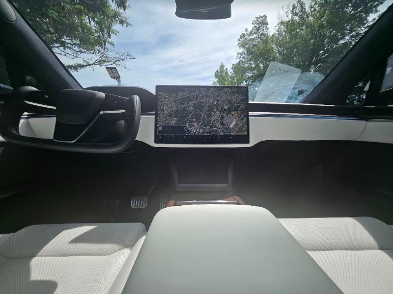 Used 2022 Tesla Model X AWD/4WD image 39