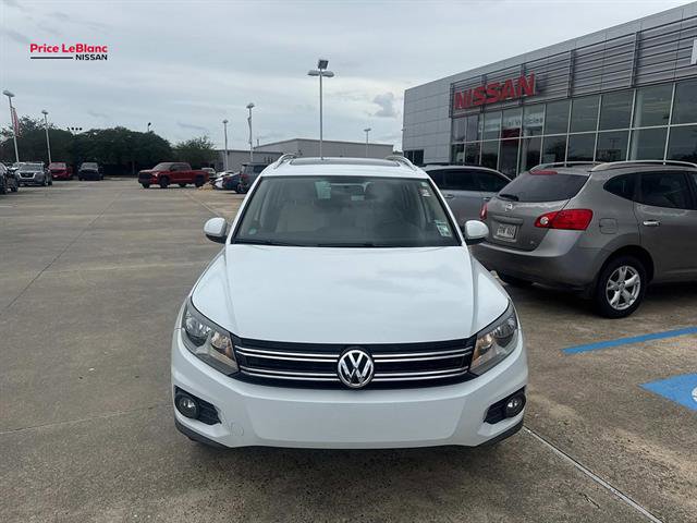 Used 2014 Volkswagen Tiguan SEL FWD image 2