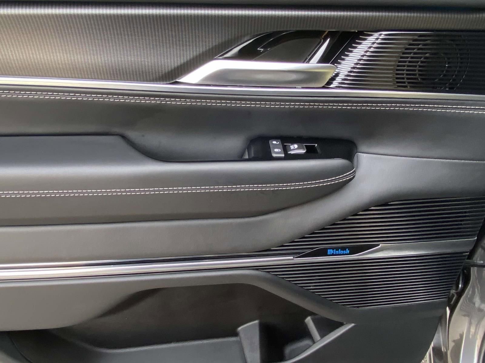 Used 2024 Jeep Grand Wagoneer L Series II w/ Quick Order Packagew 28T image 15