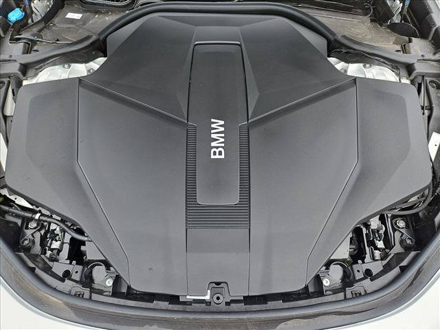 New 2026 BMW i7 eDrive50 w/ Executive Package RWD image 17