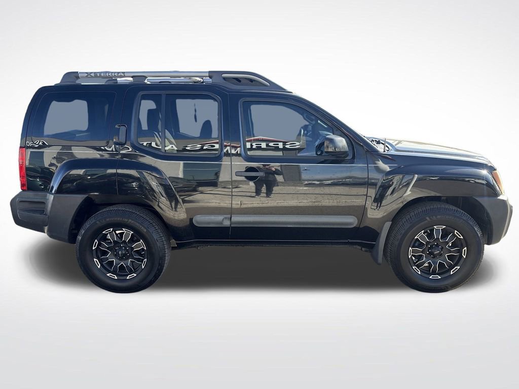 Used 2015 Nissan Xterra S w/ Value Package image 6