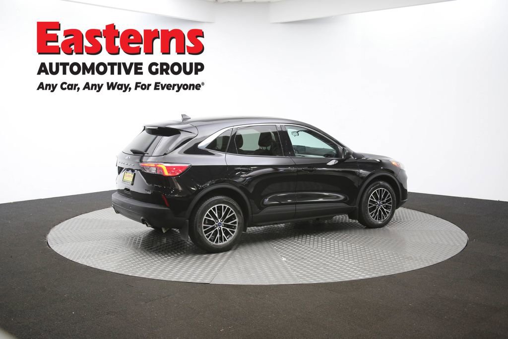 Used 2022 Ford Escape SE image 41