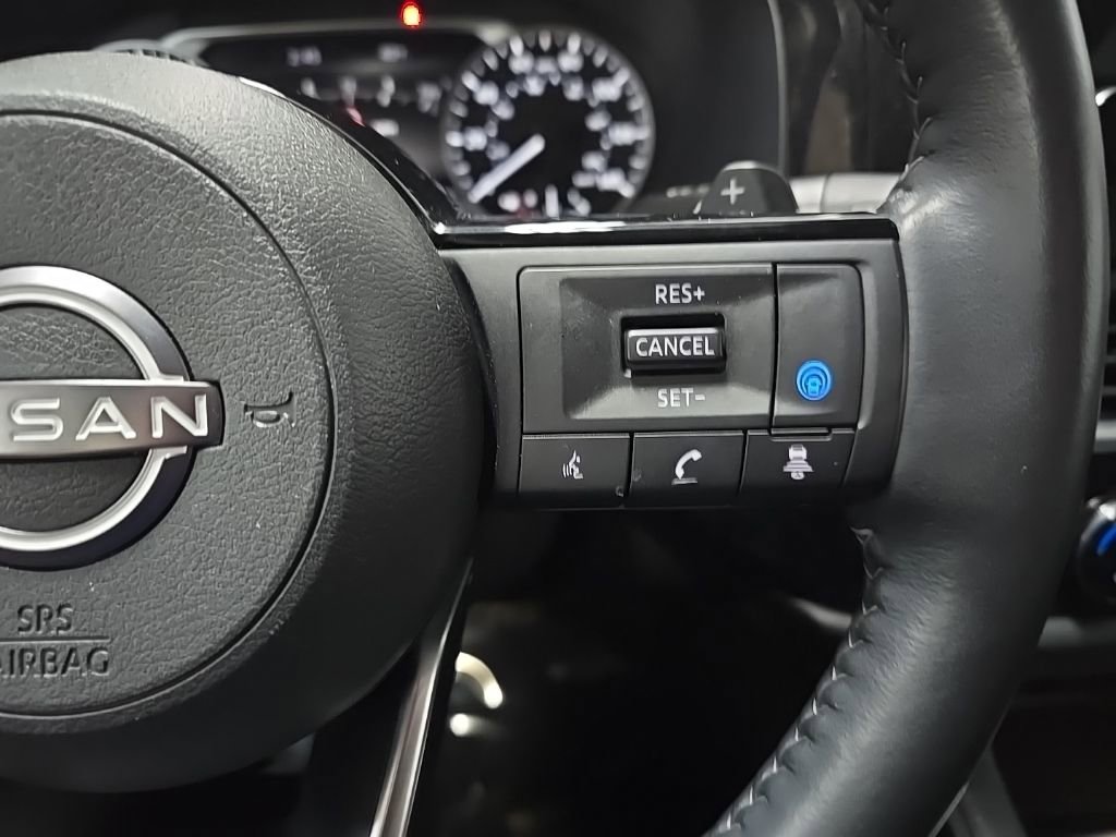 Used 2023 Nissan Pathfinder SL w/ Lighting Package (N92) image 20