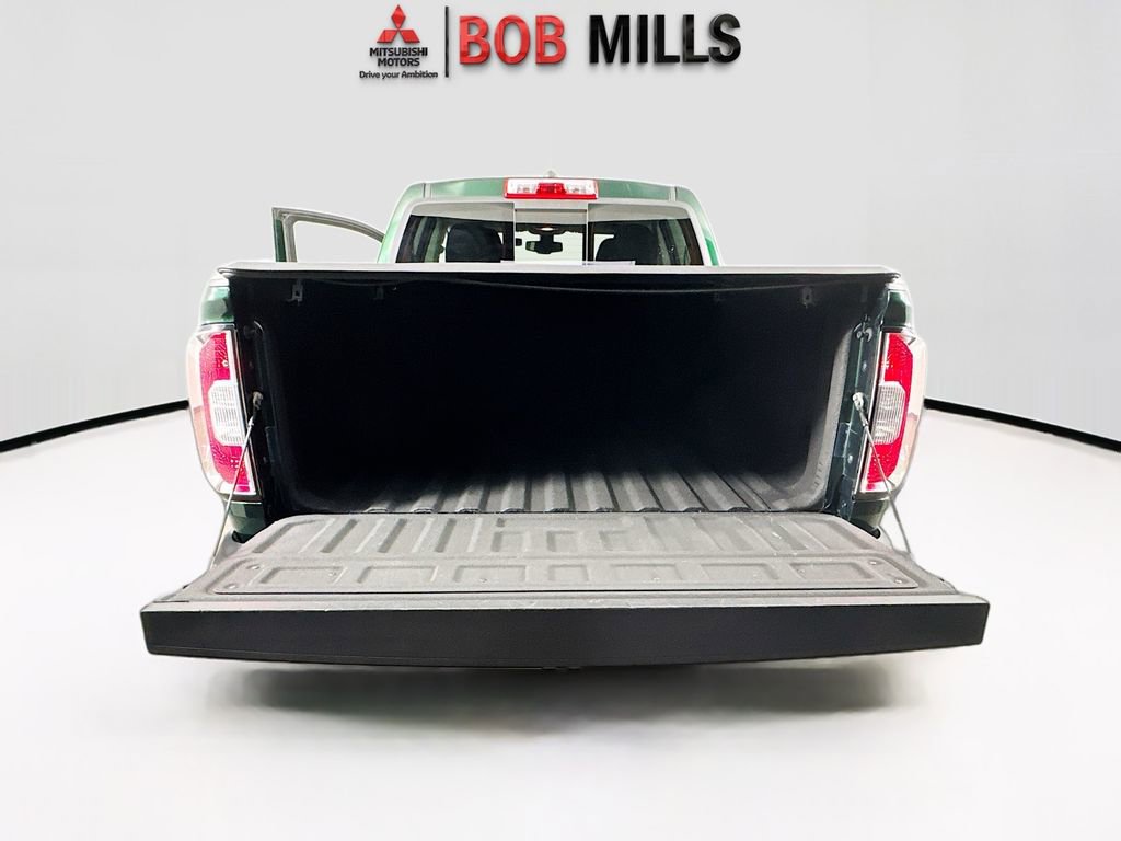 Used 2016 GMC Canyon SLE w/ SLE Convenience Package image 23