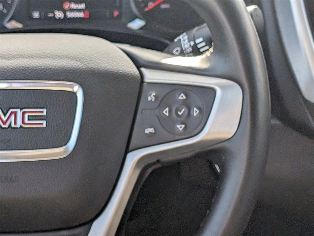 Used 2024 GMC Terrain SLT image 14