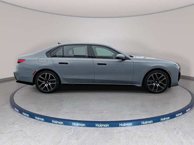 New 2026 BMW 740i xDrive w/ Executive Package image 4