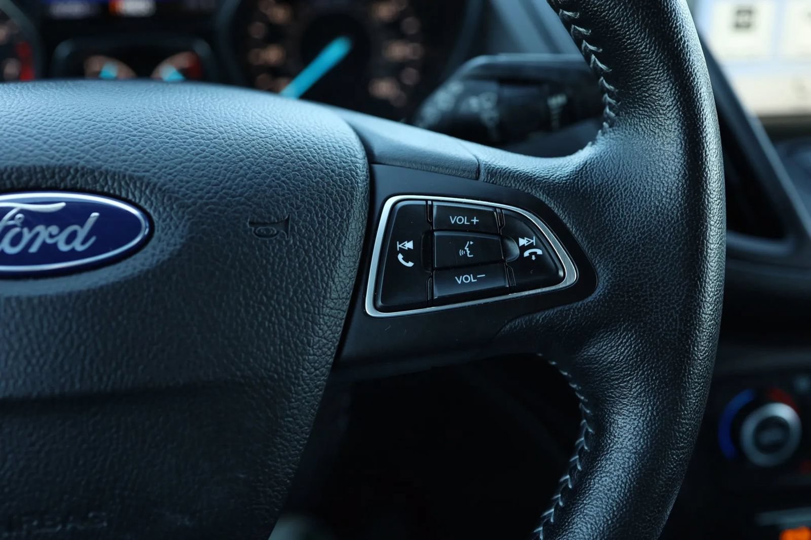 Used 2019 Ford Escape SE AWD/4WD image 15