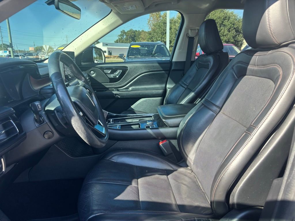 Used 2022 Lincoln Aviator Reserve w/ Elements Package Plus image 7