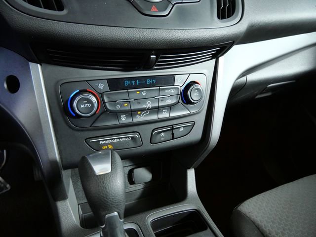 Used 2017 Ford Escape SE FWD image 19