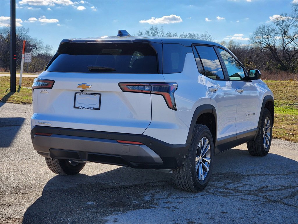 New 2026 Chevrolet Equinox LT w/ LPO, Floor Liner Package image 4