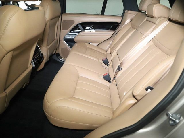 Used 2023 Land Rover Range Rover SE image 29