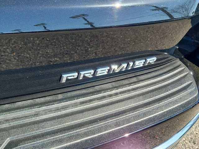 Used 2024 Chevrolet Suburban Premier w/ Premium Package image 9