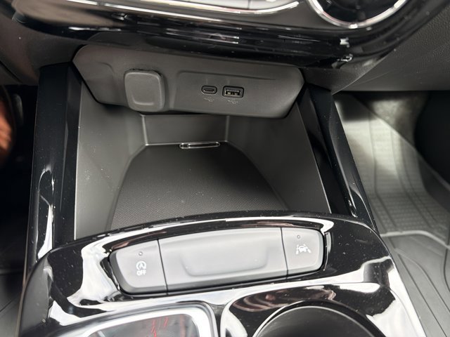 New 2026 Chevrolet Trax RS w/ Driver Confidence Package image 18