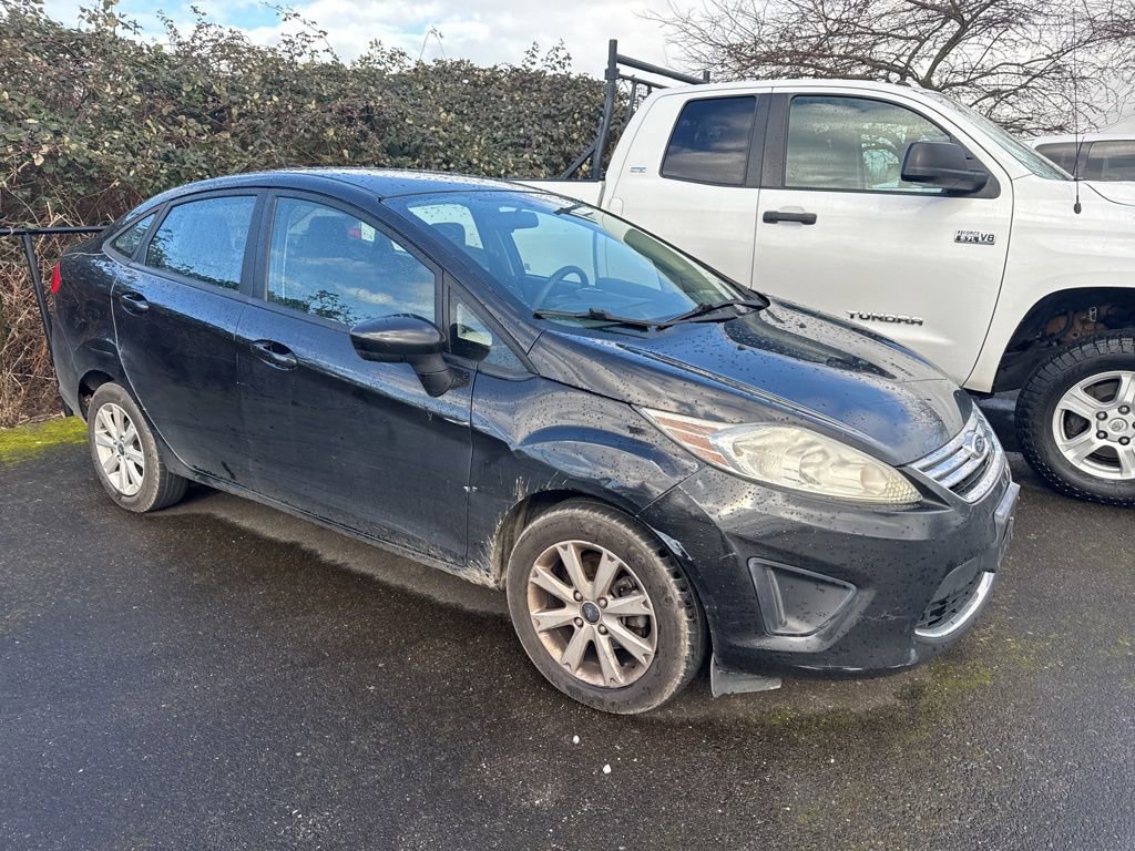 Used 2011 Ford Fiesta SE w/ 203A Rapid Spec Order Code image 5