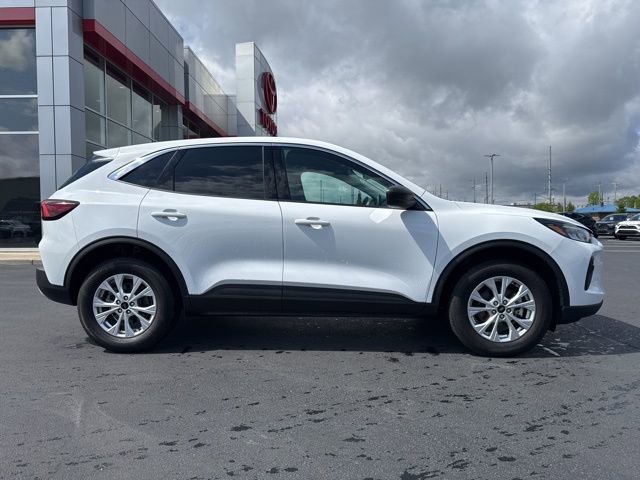 Used 2023 Ford Escape Active AWD/4WD image 8